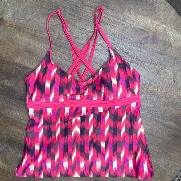 Prana Pink Cyra Tankini Swimsuit Top Size Small US 4-6 Modest Full Coverage Swim - Picture 1 of 10